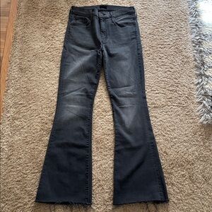 MOTHER Weekender Fray jeans